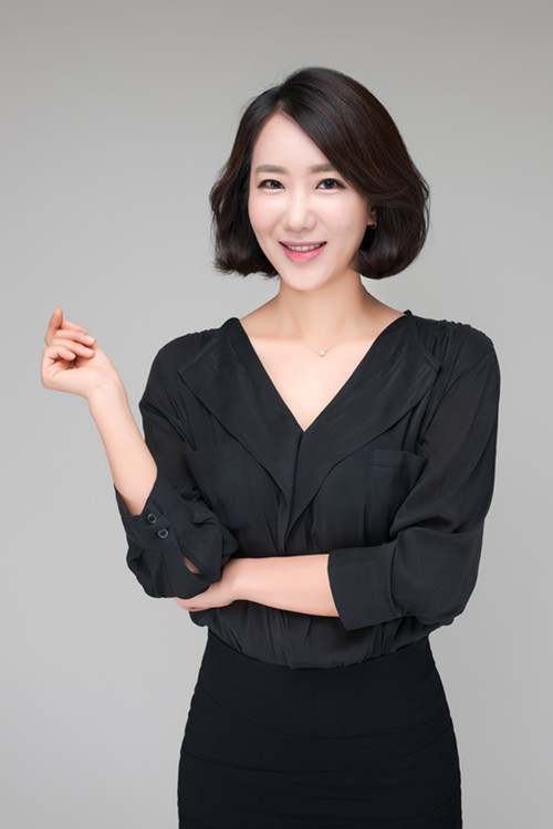 张家界千佼填 国际高级纹绣师